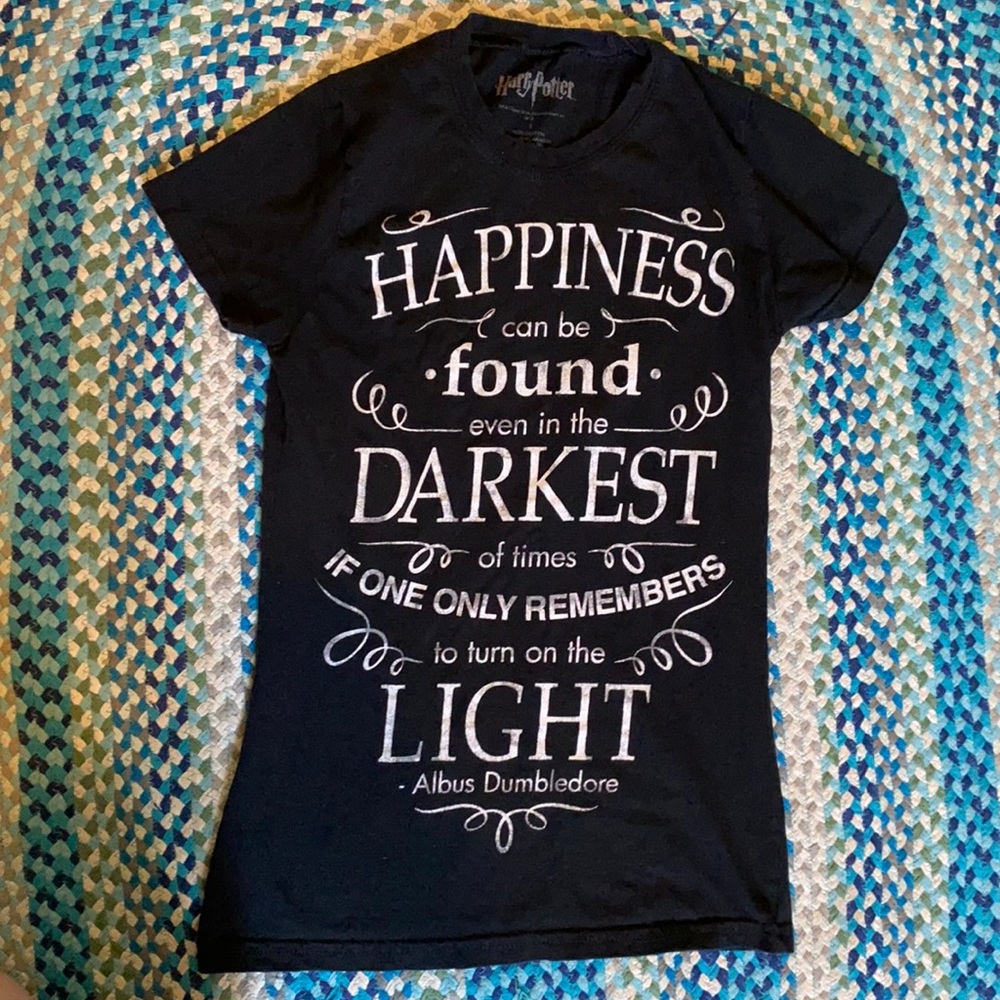 Harry Potter Black Tee with Albus Dumbledore Quote